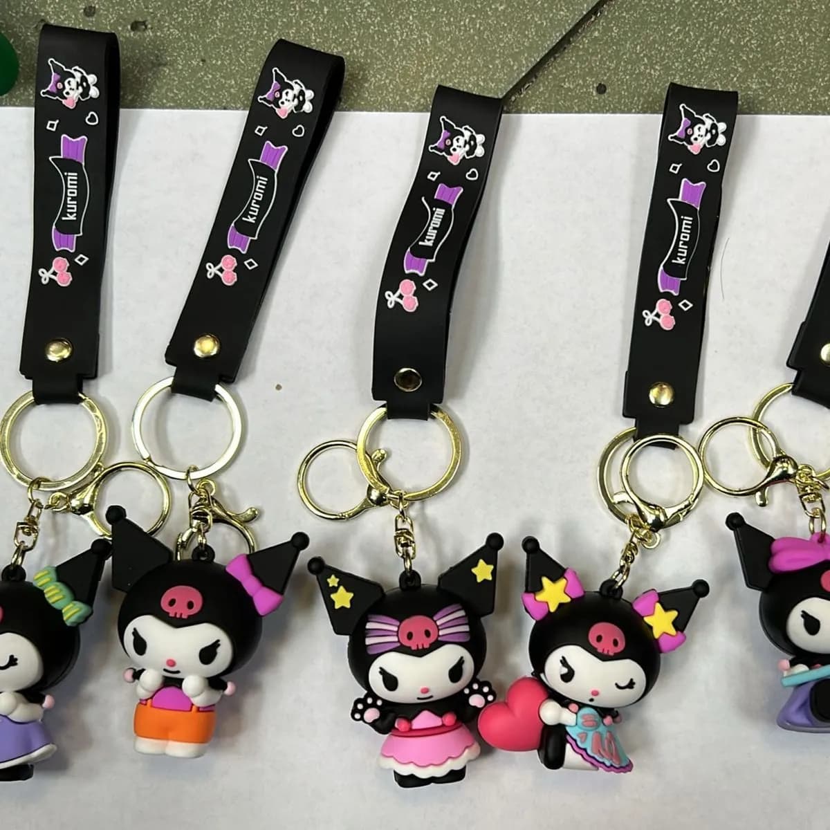 Brelok do Kluczy Kuromi z Paskiem Silikonowym, Mix Wzorów