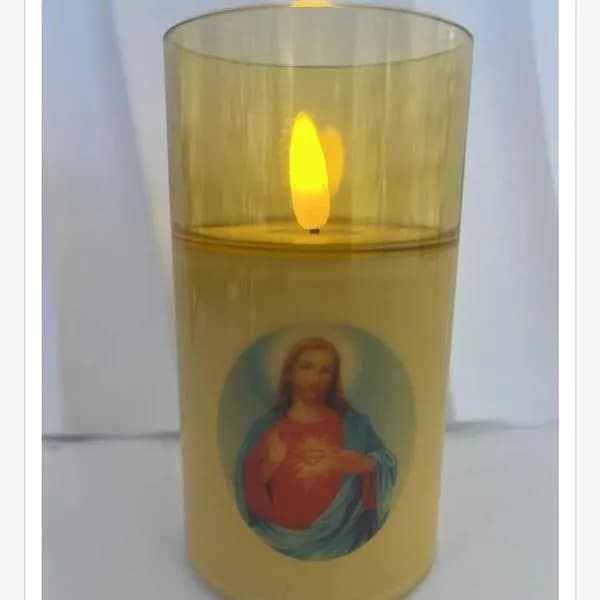 Świeca Elektryczna LED 6,50x11,50cm z Wizerunkiem Jezusa