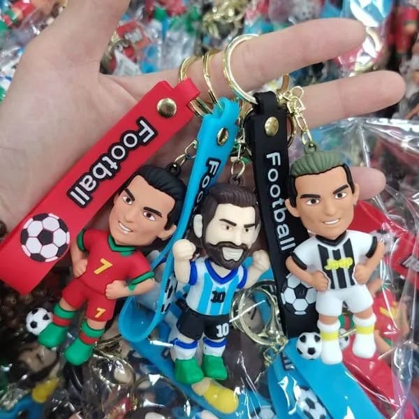 Brelok do Kluczy Piłka z Postaciami Piłkarzy