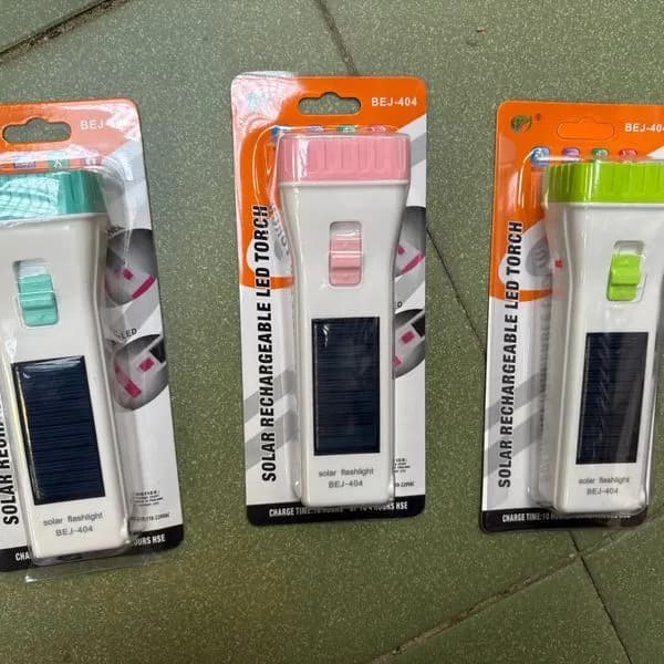 Latarka Ładuje Wtyczki Kurtki & Solarny