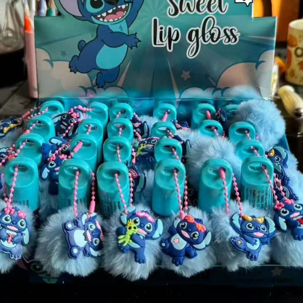 Lip Gloss Stitch