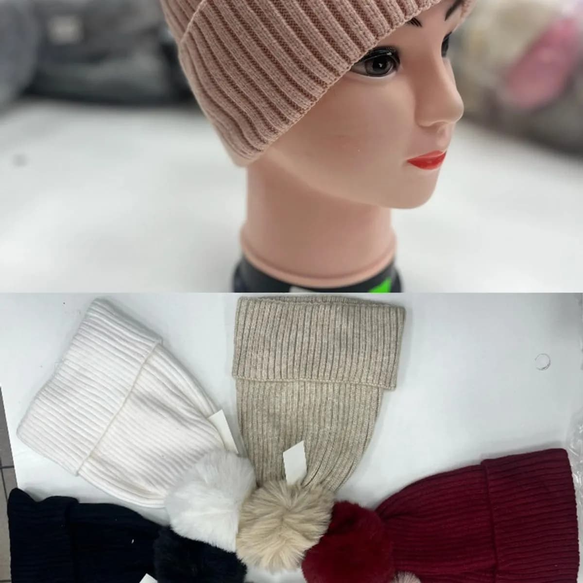 Czapki damskie z pomponem beżowe i inne kolory