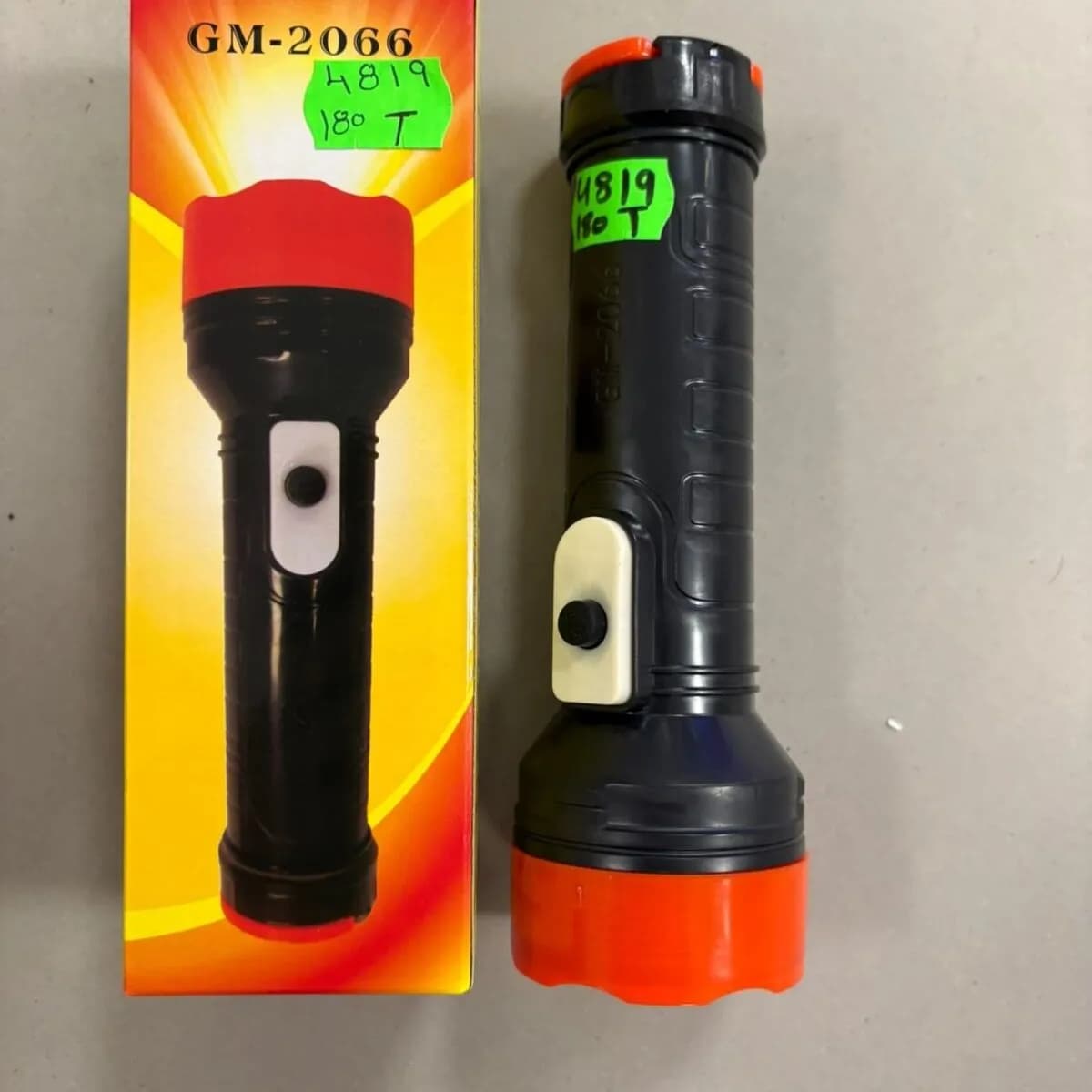 Latarka GM-2066 Baterie R20