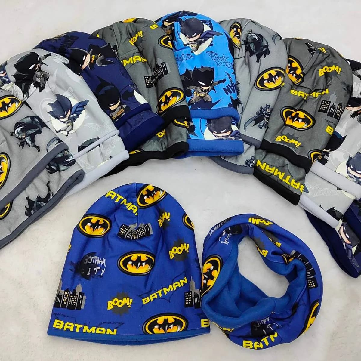 Komplet czapka i kominiarka Batman dla dzieci 50-54 cm