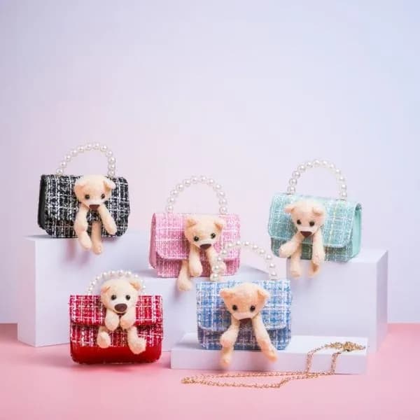 Torebka dla dzieci tweedowa z misiem i perłową rączką, mix kolorów