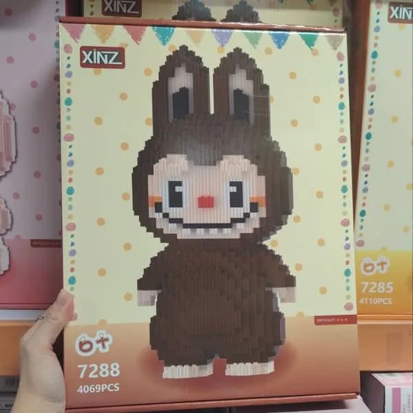 Klocki Labubu 4069pcs Zestaw Zbuduj Królika