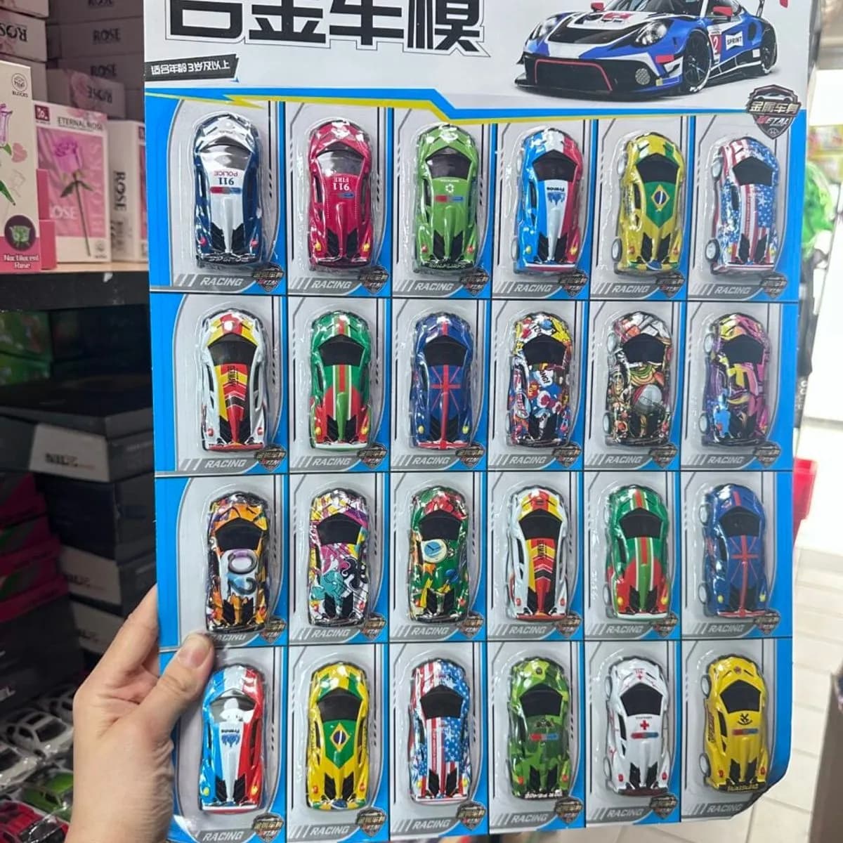 Zestaw Mini Samochod Metalowy 24 szt. - Autka z Napędem Pull-Back