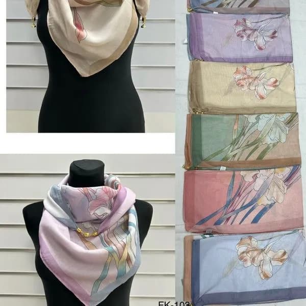 Chusta Damska Kwiatowa 70x70 cm FK-102