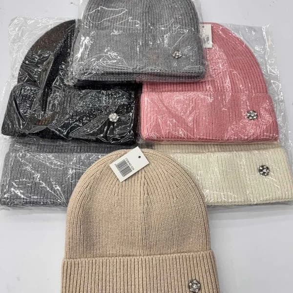 Czapka Damska Dziewczęca Prążkowana z Kwiatkiem 12szt