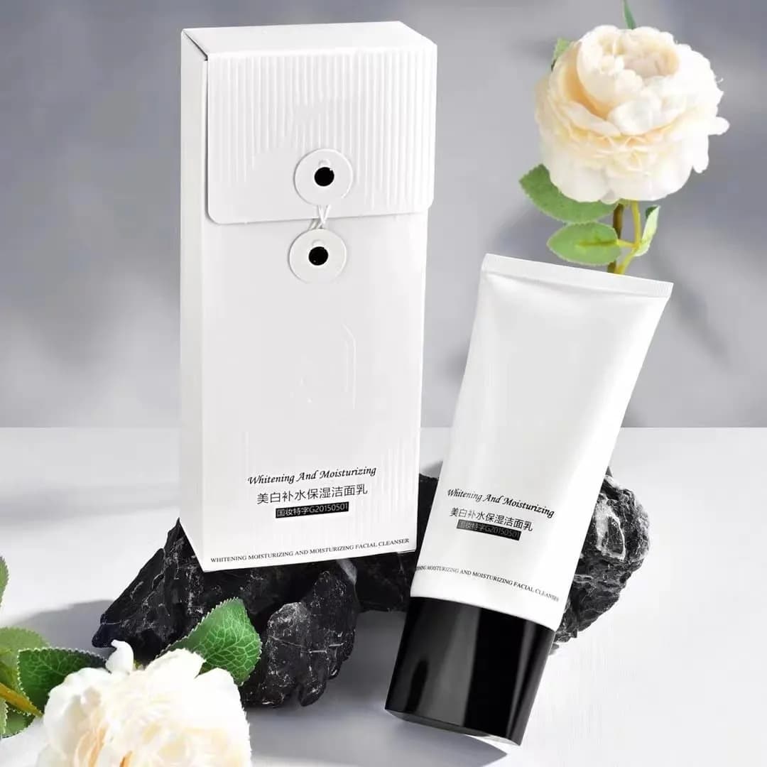 Żel do Mycia Twarzy Whitening Soft Moisturizing 241025-308