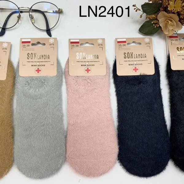 Damskie stopki bukle SOXLANDIA 35-38, puszyste mink socks