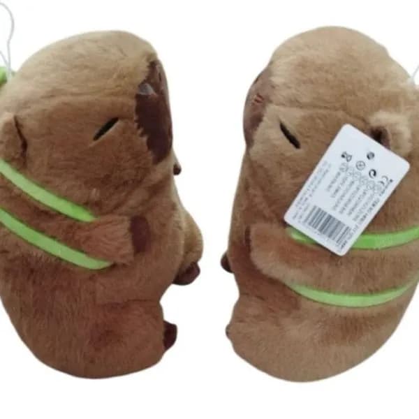 Brelok Maskotka Kapibara z Zielonym Plecakiem Pluszowa 12 szt