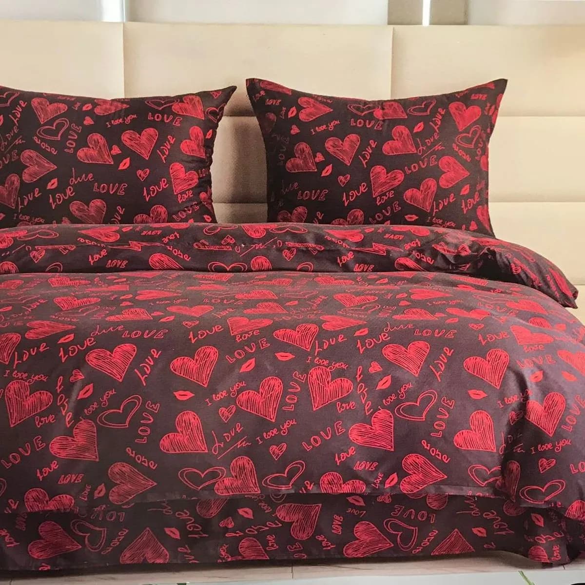 Pościel bawełniana 3cz 160x200 czarna w czerwone serca LOVE
