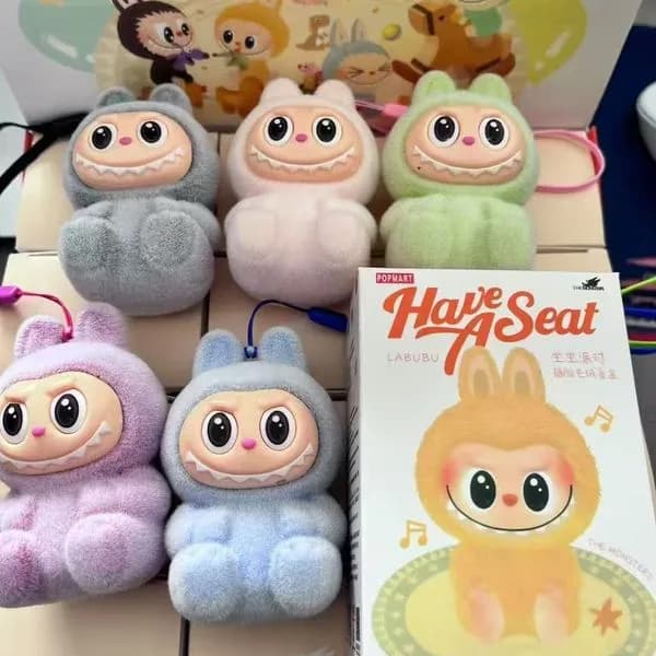Labubu Have A Seat Brelok Pluszowy Mix Kolorów 12szt