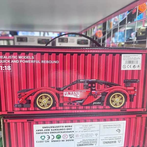 Klocki Samochód Super Car 1:18 Czerwony Pajiani