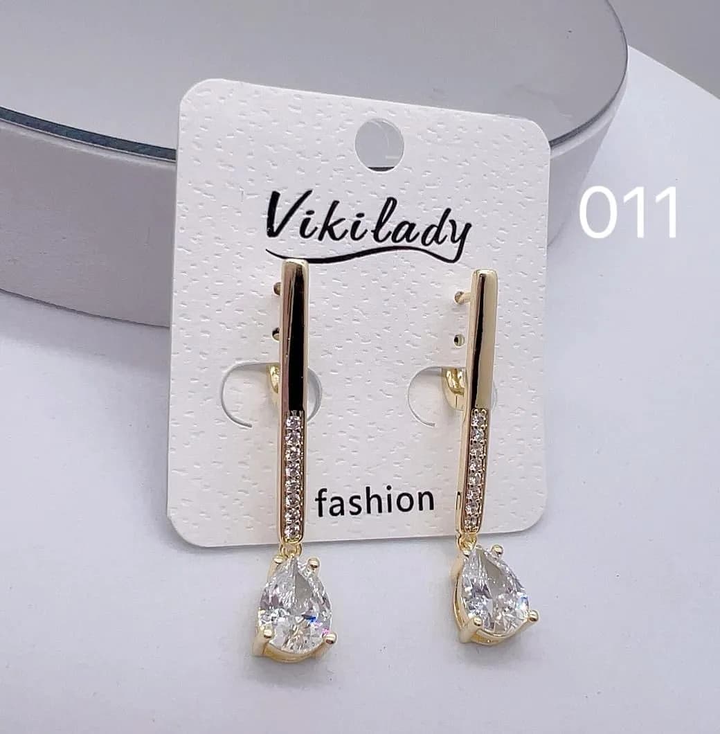 Kolczyki damskie złote wiszące z cyrkoniami łezka Vikilady