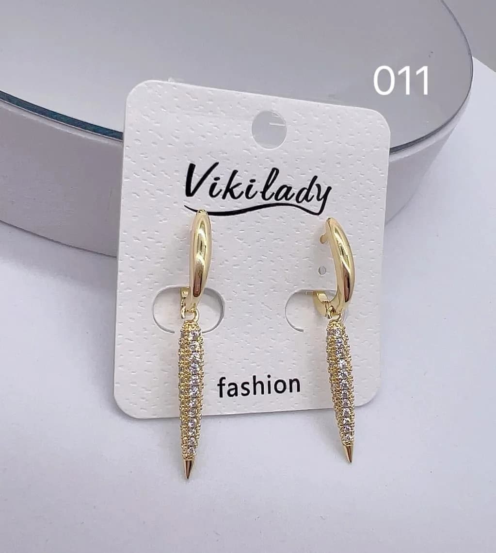 Kolczyki damskie złote wiszące sople z cyrkoniami Vikilady 12szt