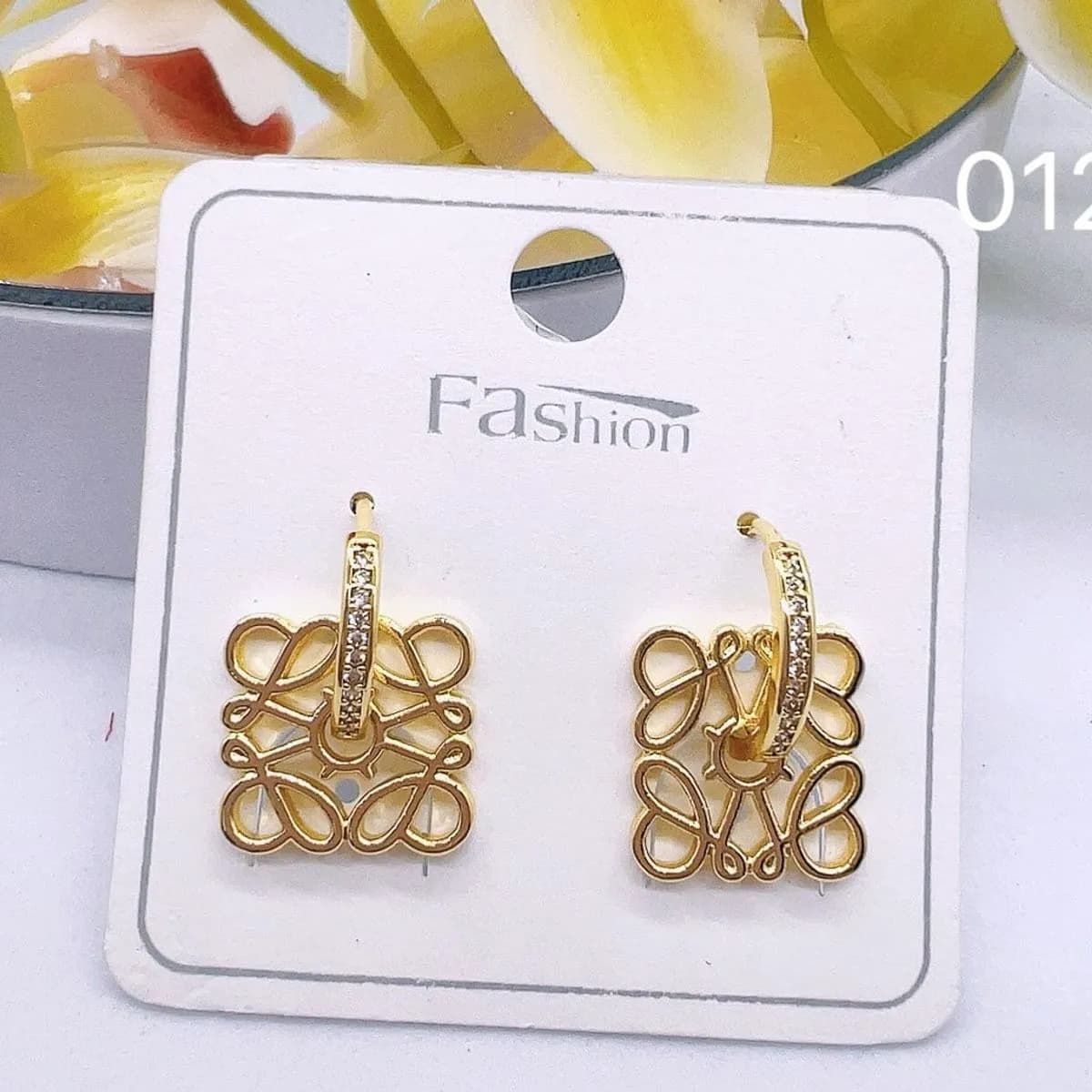 Kolczyki damskie złote ażurowe z cyrkoniami - 12 szt.