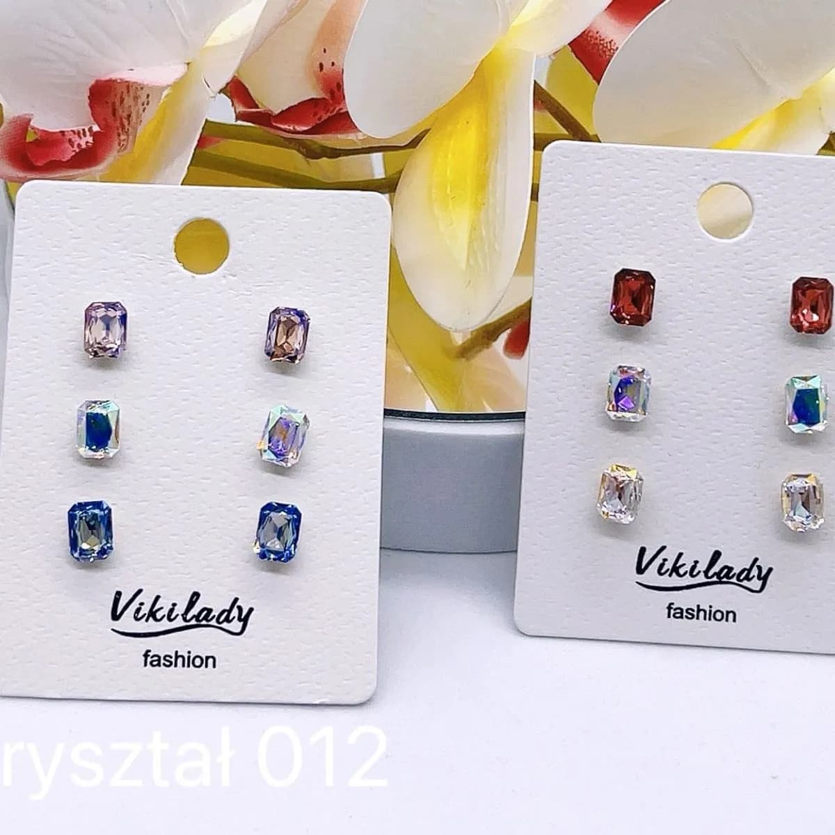 Kolczyki damskie wkrętki prostokątne kryształki Vikilady 12 szt.