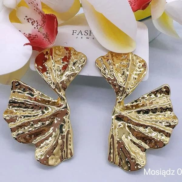 Kolczyki damskie złote, duże liście miłorzębu, mosiądz