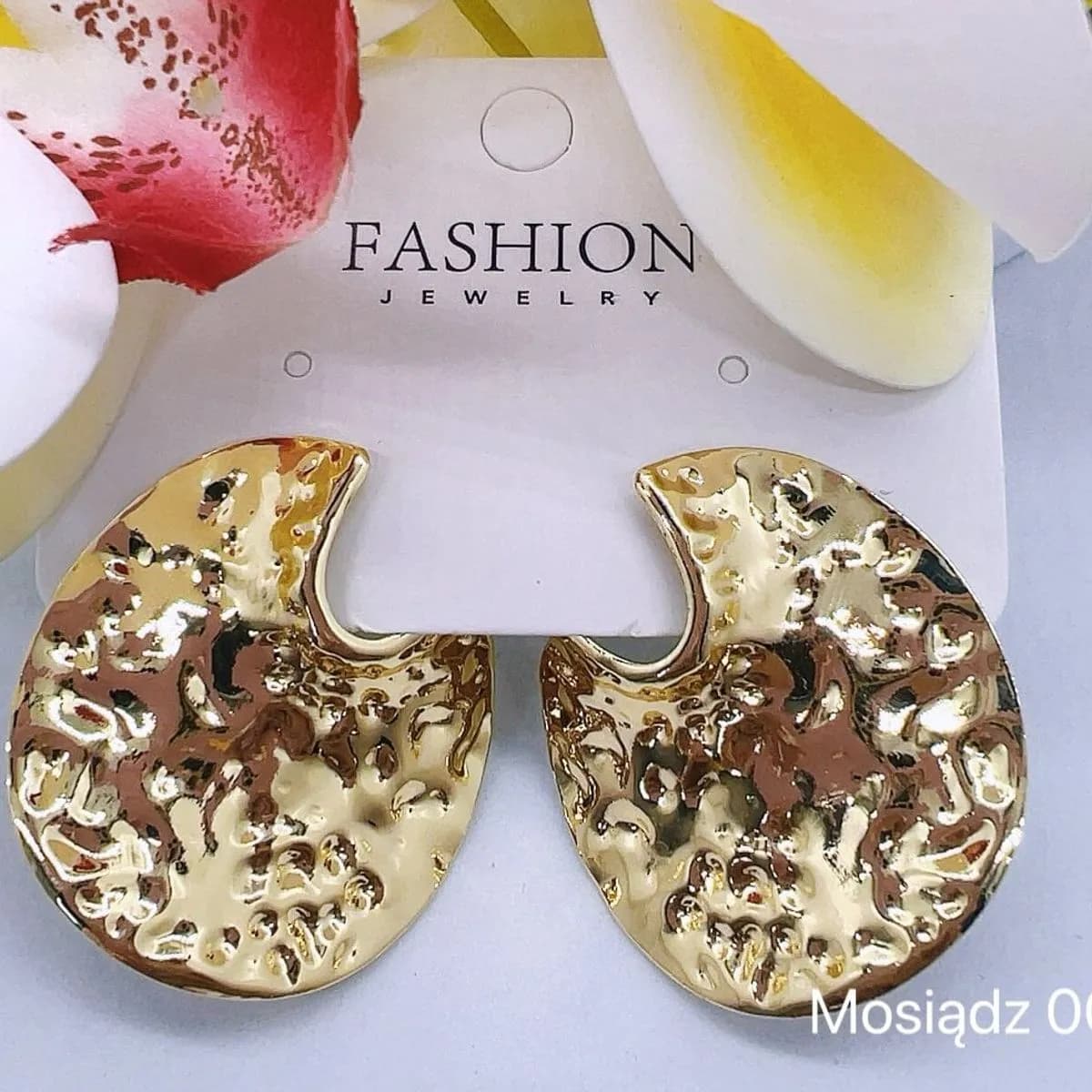 Kolczyki damskie mosiężne złote młotkowane - 12 szt.