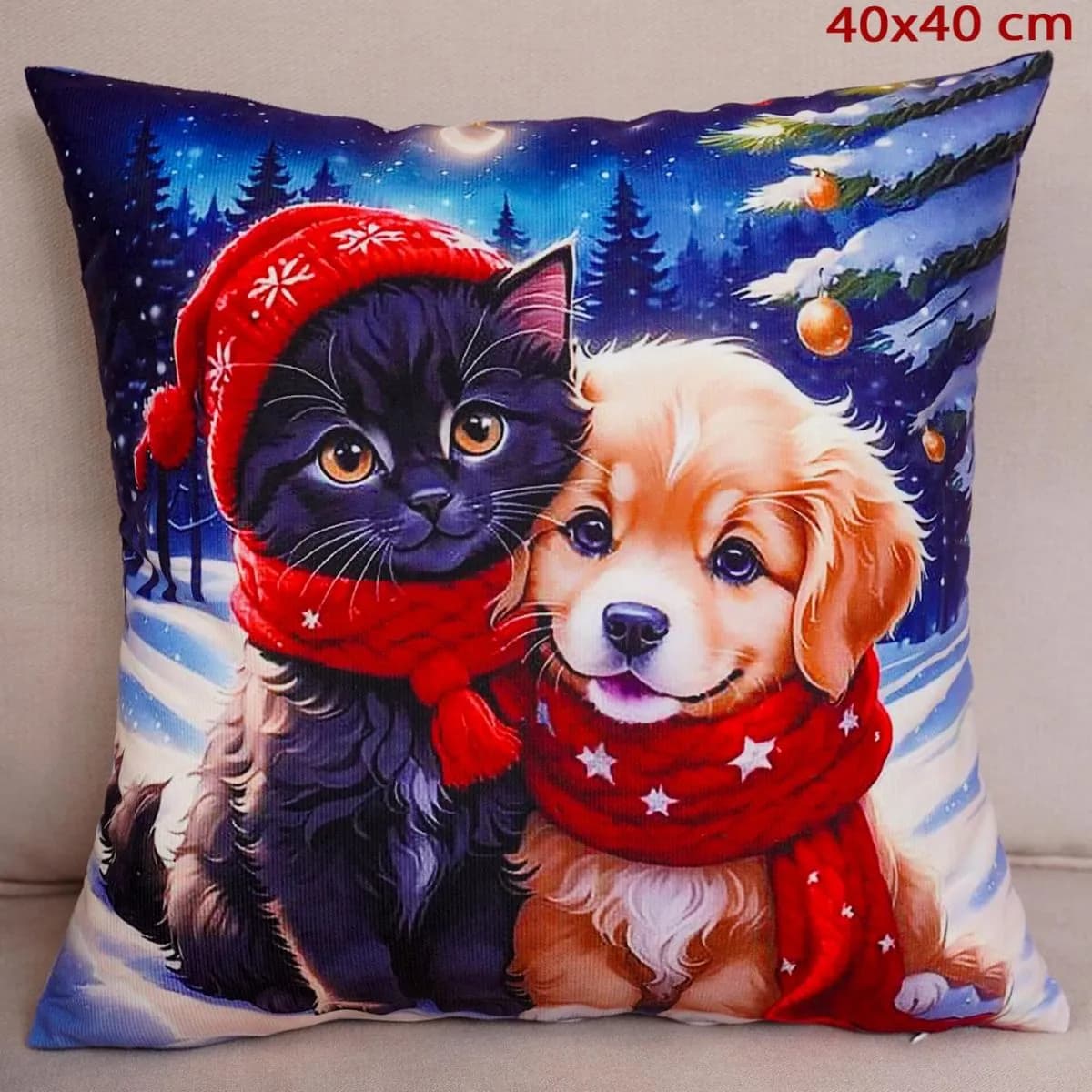 Poszewka świąteczna 40x40cm Pies i Kot w szalikach