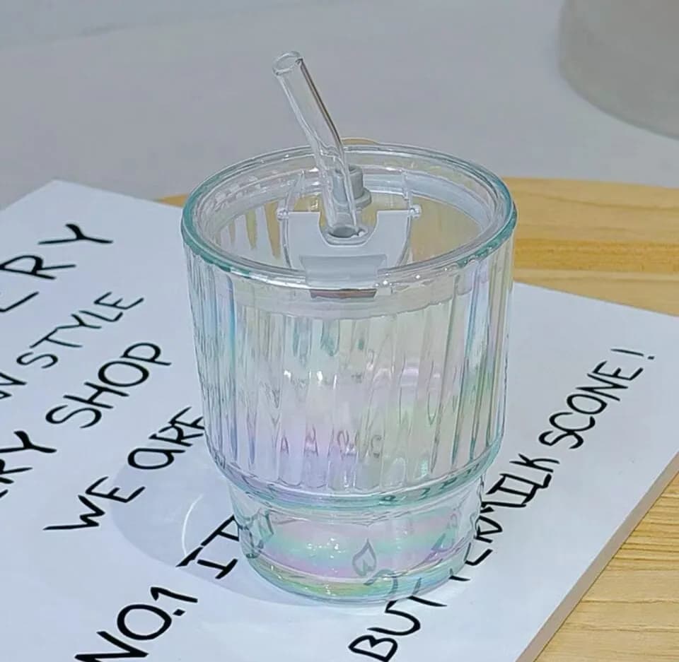 Kubek Szklany ze Słomką 400ml Prążkowany Opalizujący