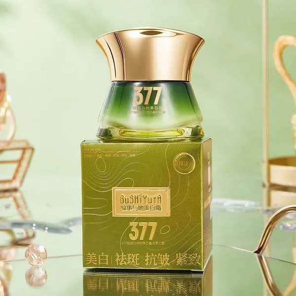 Krem do twarzy 377 GuShuYu w zielonym opakowaniu