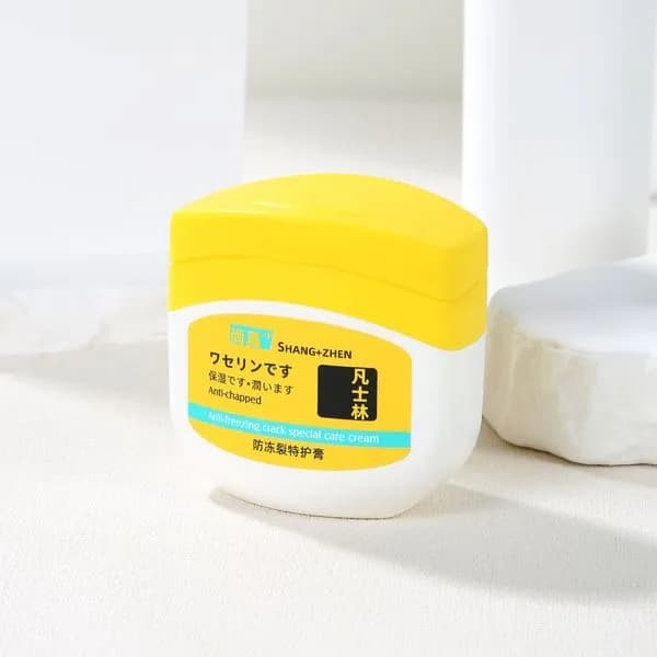 Krem ​​Przeciw Pierzchnięciu i& Nawilżający