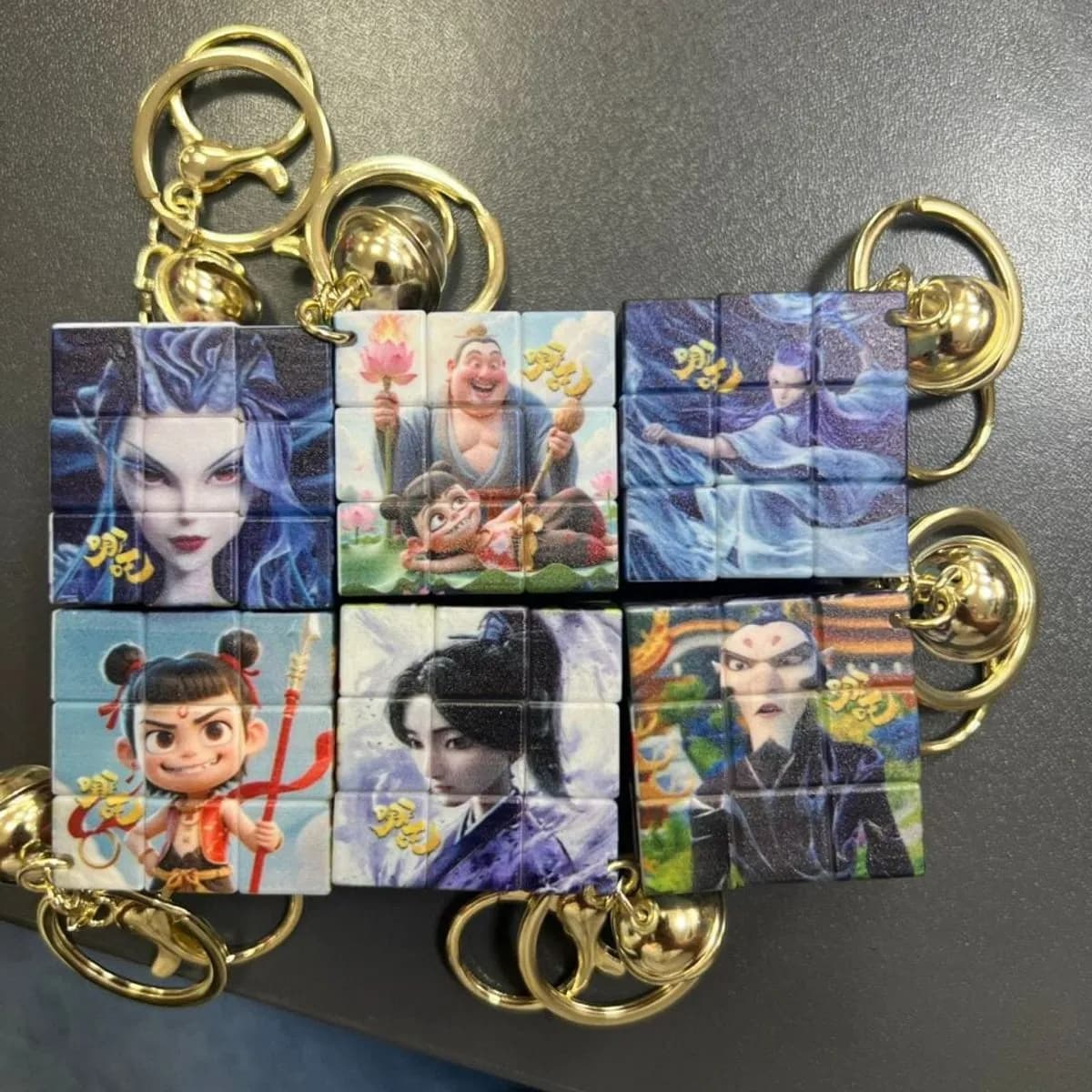 Brelok Kostka Logiczna Anime z Dzwonkiem 12 szt.