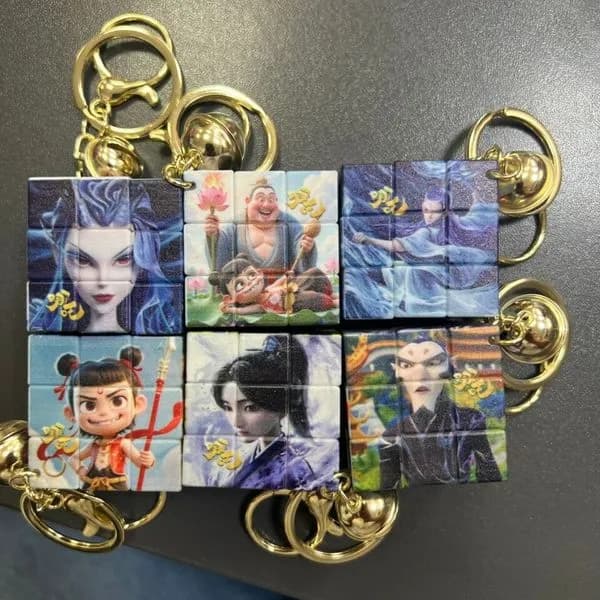 Brelok Kostka Logiczna Anime z Dzwonkiem 12 szt.