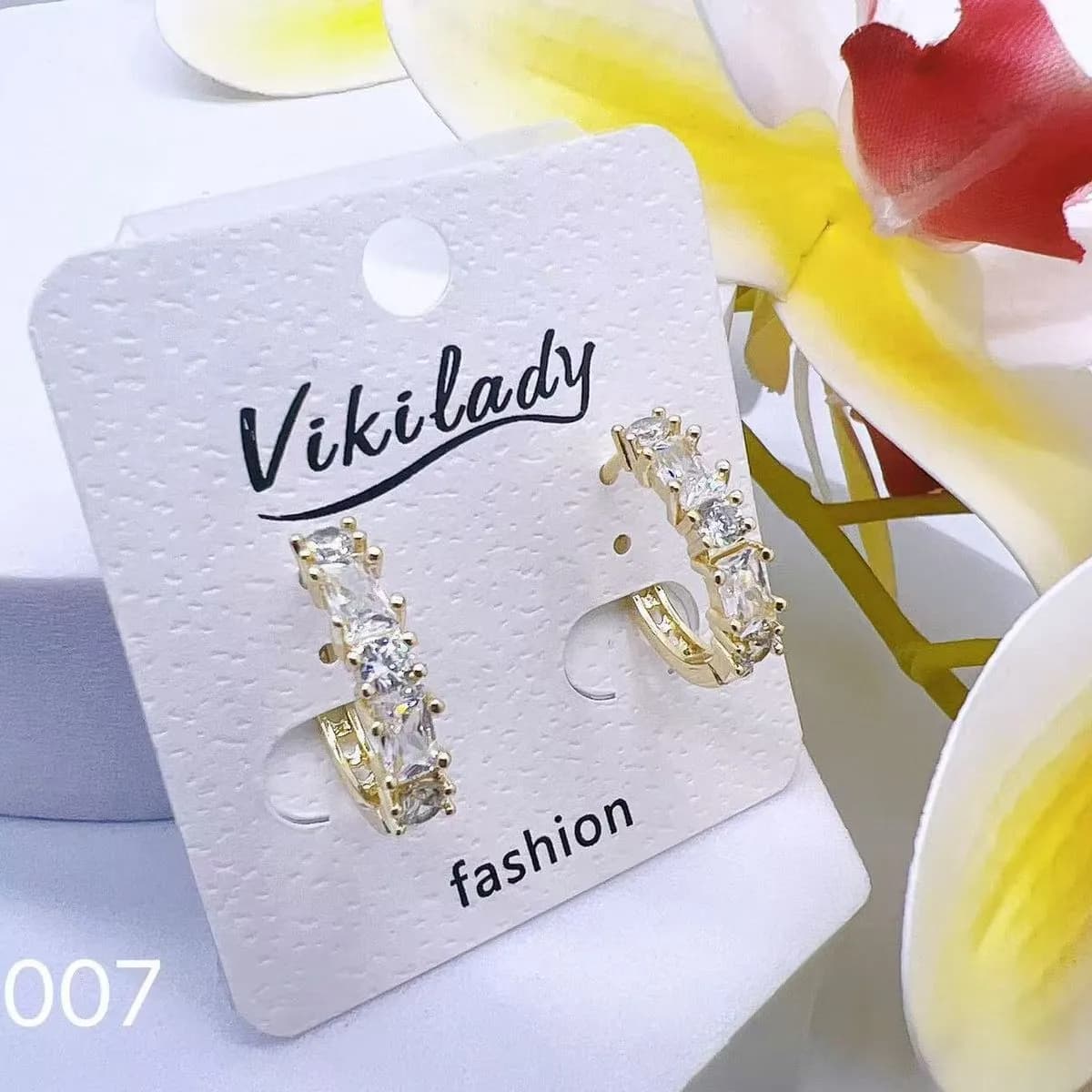 Kolczyki damskie złote z cyrkoniami Vikilady, 24 szt/paczka