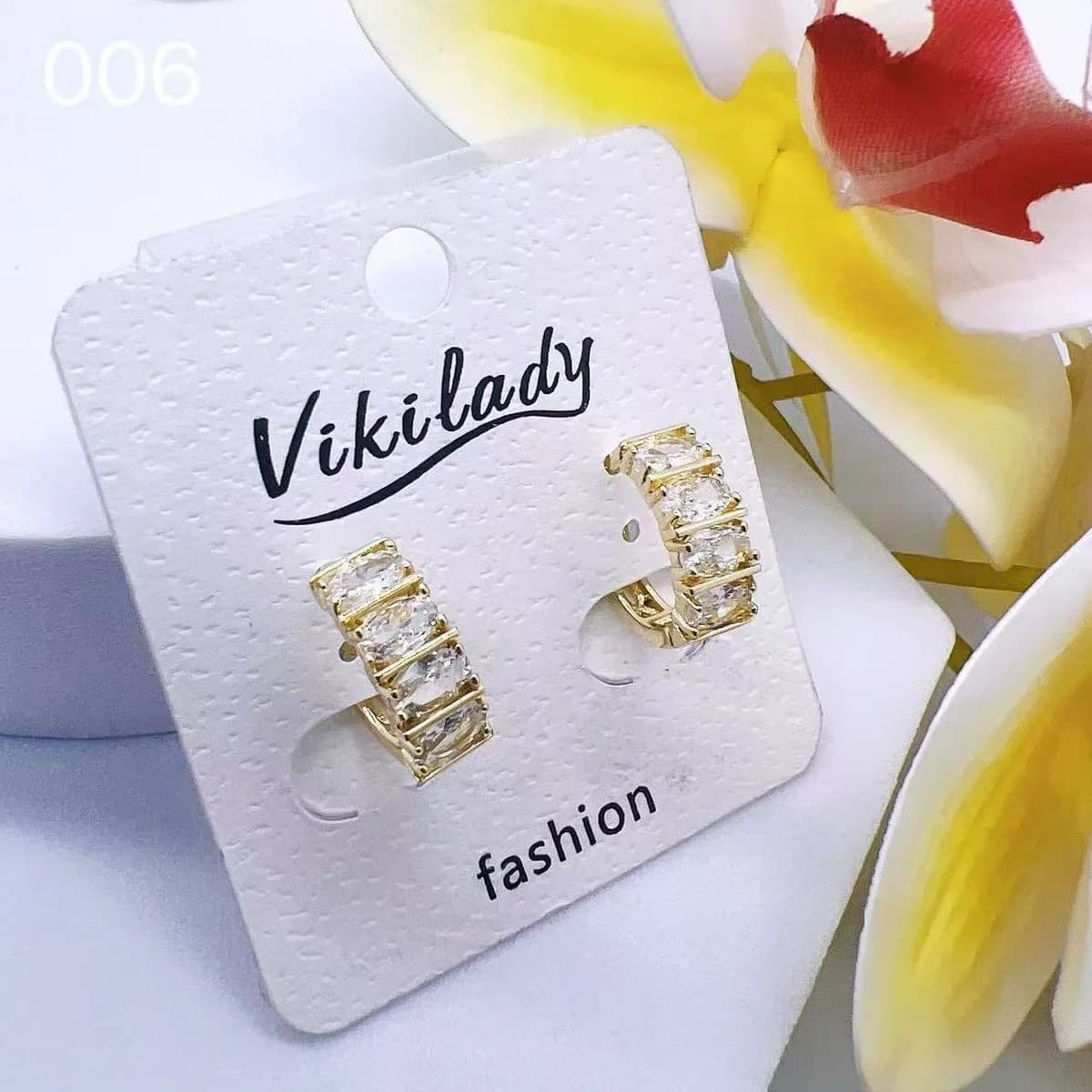 Kolczyki Damskie Vikilady Złote z Cyrkoniami 24 szt.