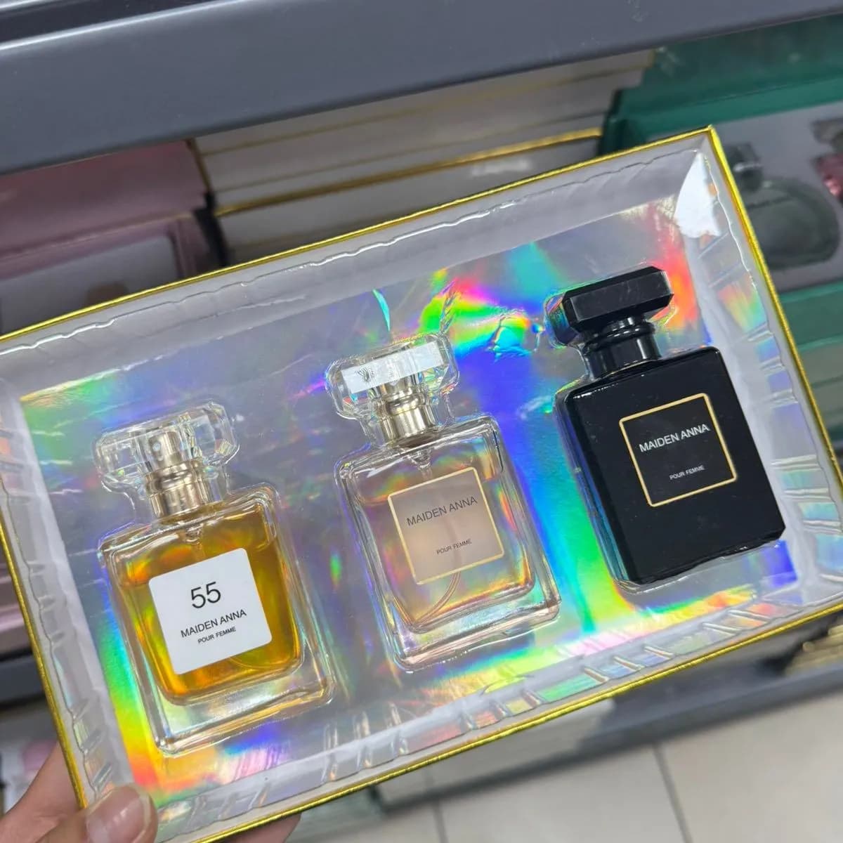 Zestaw 3 Perfum 55 ml w Futurystycznej Opakowaniu