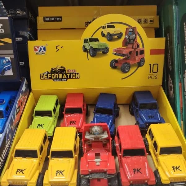 Zabawki Samochód Deformation