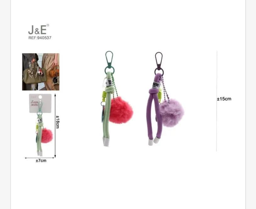 Brelok do kluczy JJ z pomponami 15cm