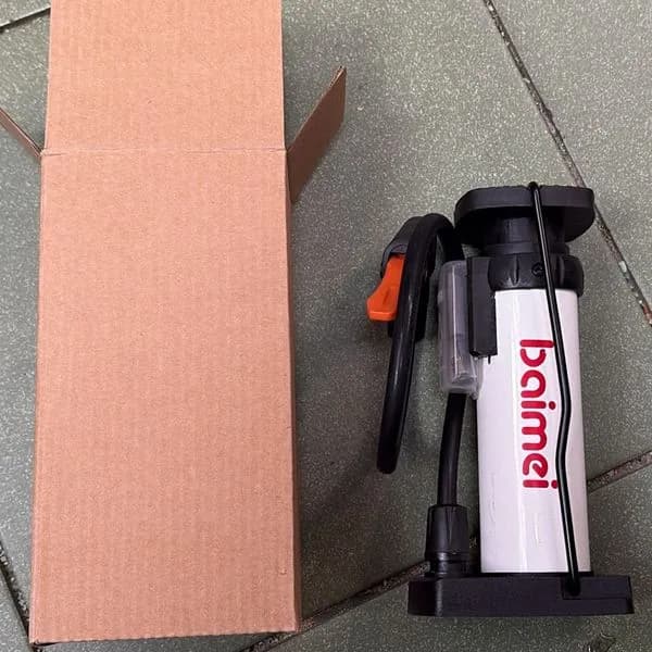 Pompka Nożna z Tłokiem