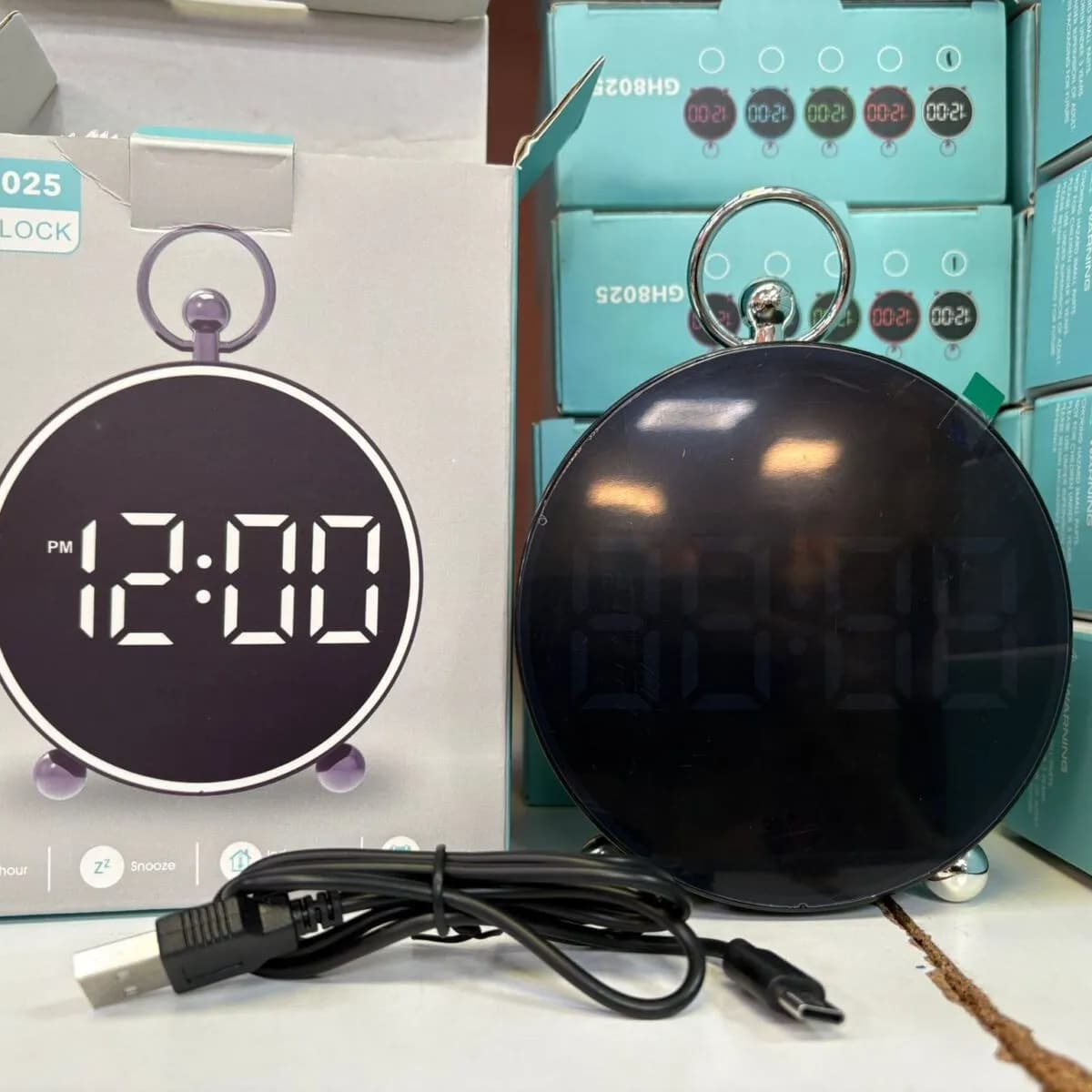 Zegar Budzik na Baterie & Kabel