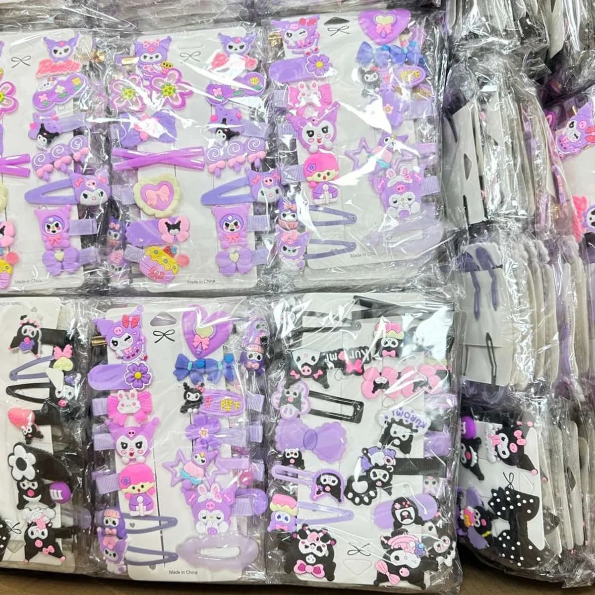 Zestaw 24 spinki do włosów postacie ozdobne dla dzieci