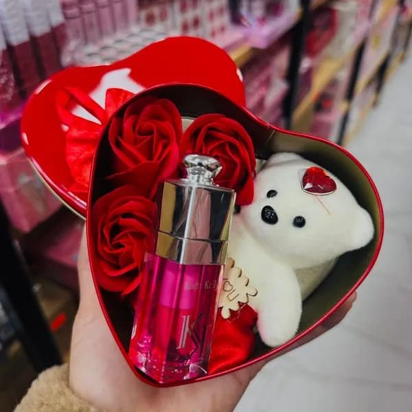 Pudełko Prezent Kwiaty&amp; Szminka