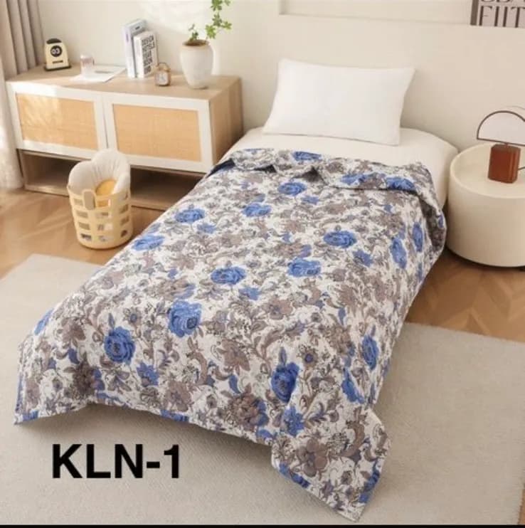 Kołdry Letnie 160/200 niebiesko-białe kwiatowe KLN-1