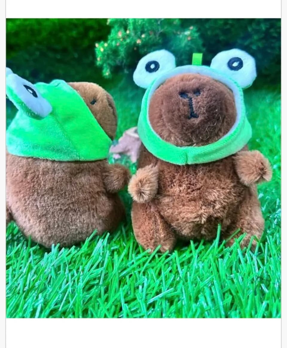 Brelok do Kluczy Kapibara w Czapce Żabki, Pluszowy