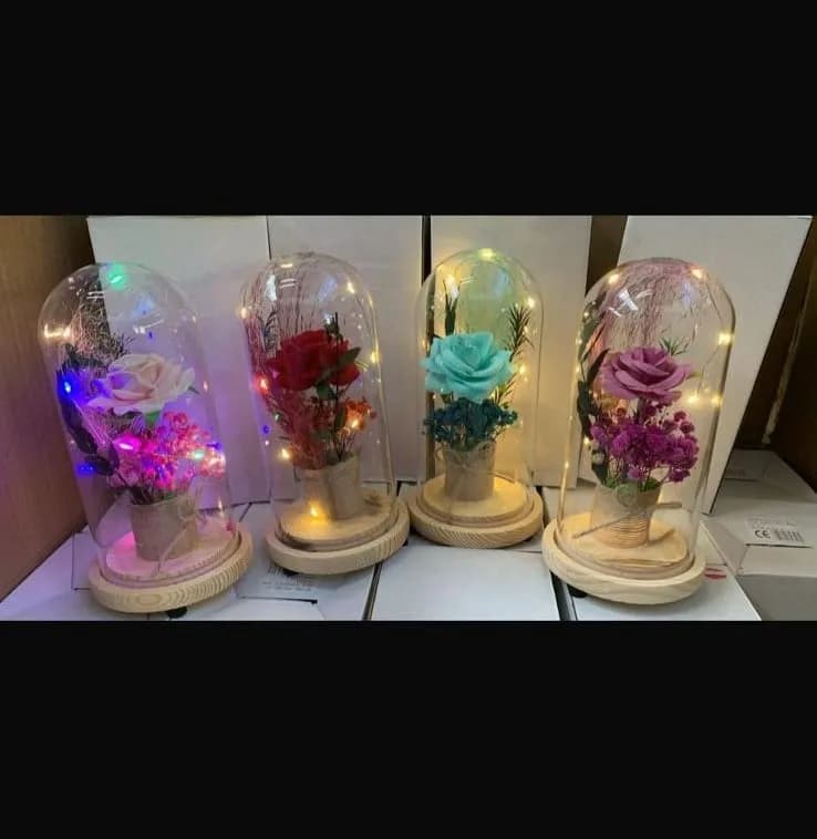 Bukiet Róż LED w kloszu na drewnianej podstawie, mix kolorów, 12 szt