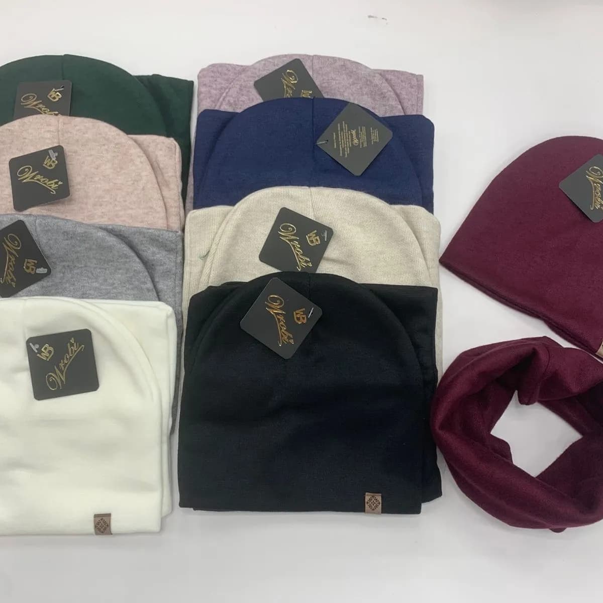 KOMPLETT CZAPKI + SZALIKI DAMSKI