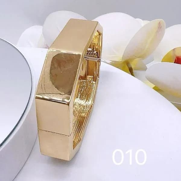 Kolczyki damskie złote geometryczne 50925-24