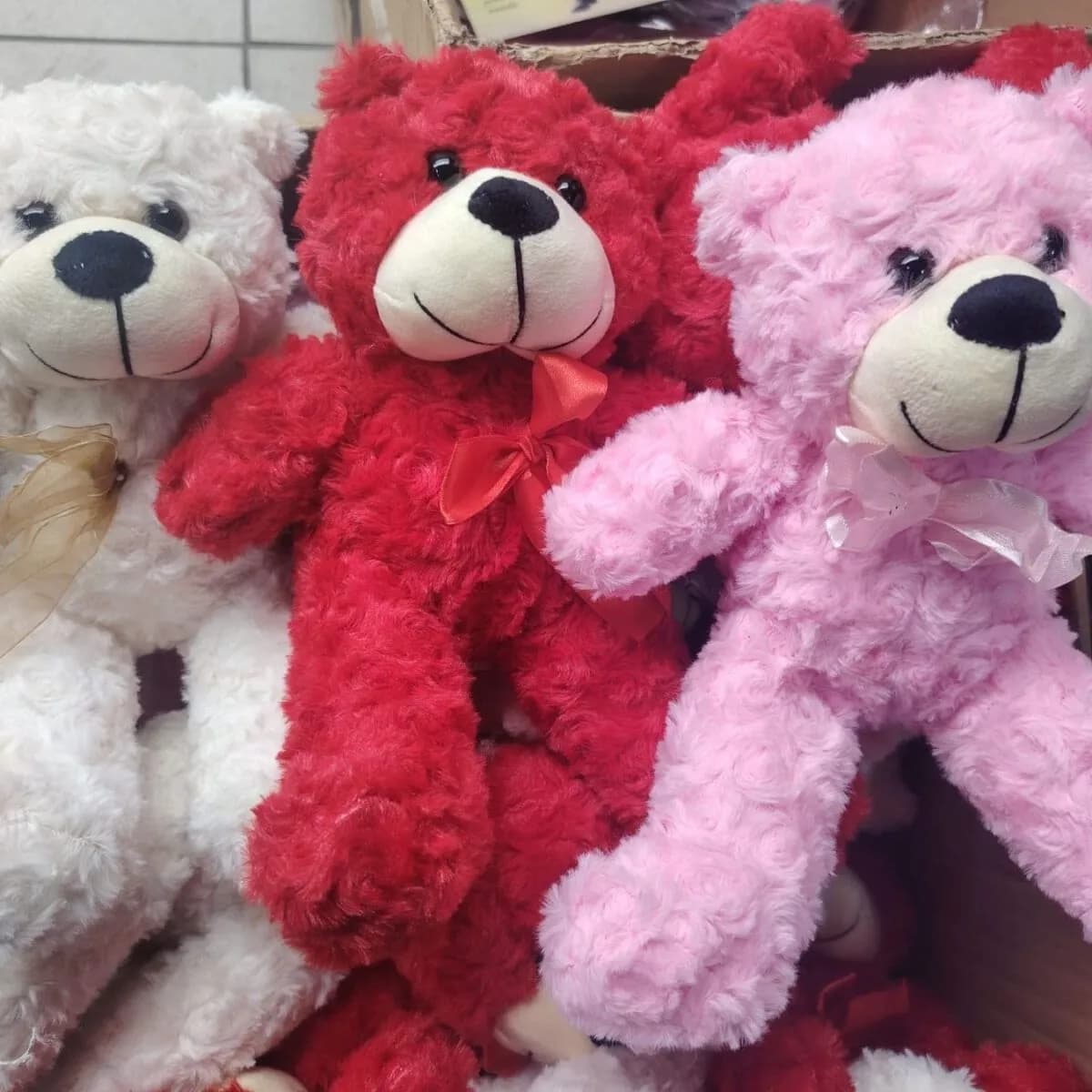 Maskotka Pluszowa Miś 28cm Biały/Czerwony/Różowy