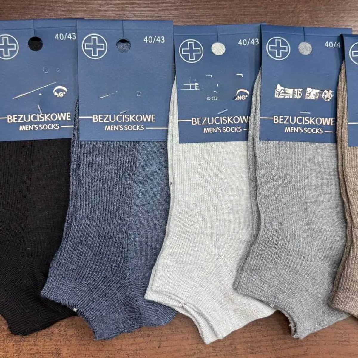 Skarpetki męskie bezszwowe 5 par mix kolorów