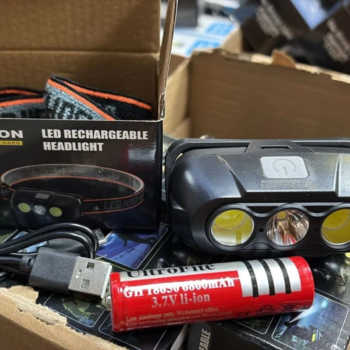 Lampa Czołowa Akumulatorowa Budowany Ładuje Kabel z Czerwonym Swietlo