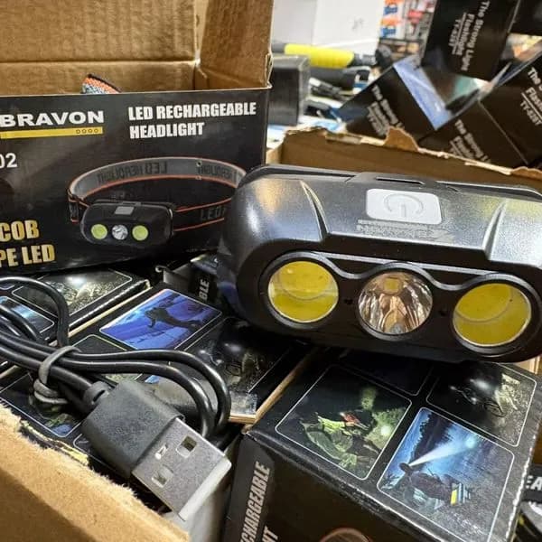 Lampa Czołowa Akumulator Ładuje Kabel