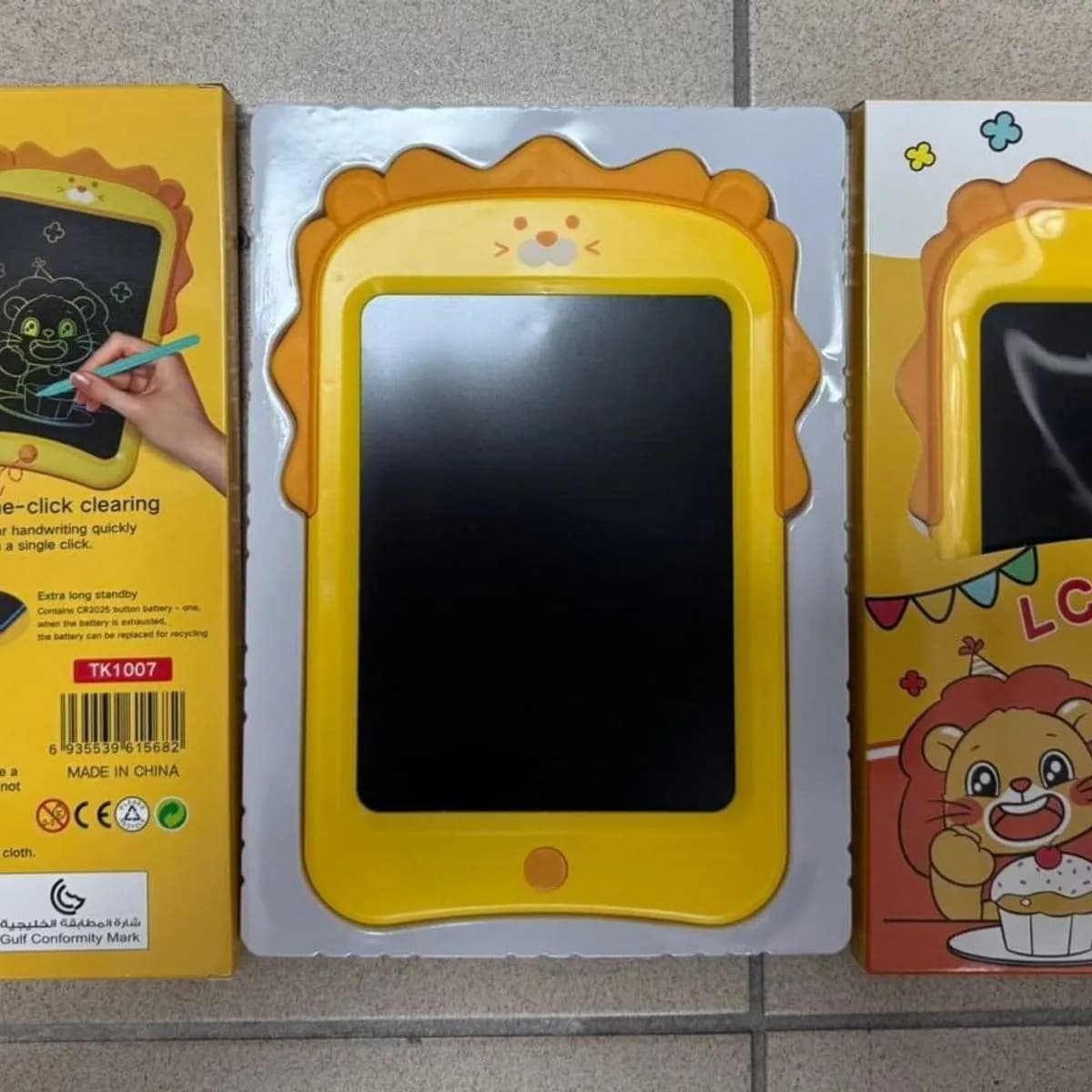 Tablet LCD Panel Lion